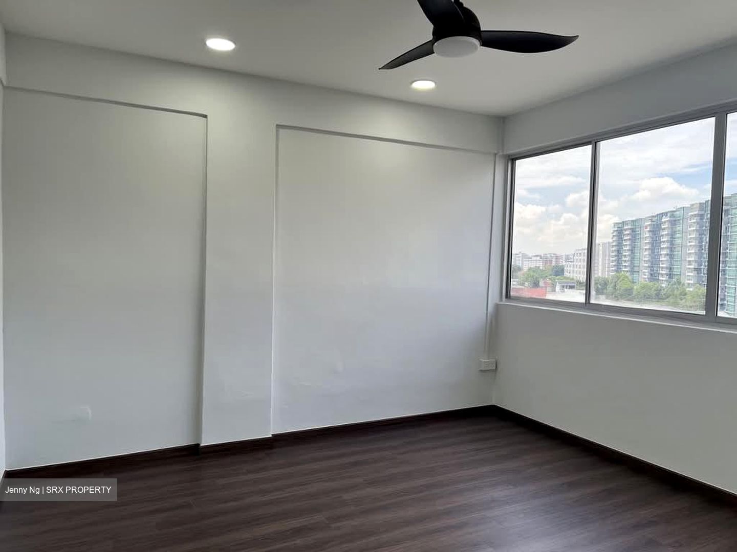 Upper Serangoon Shopping Centre (D19), Apartment #571773211